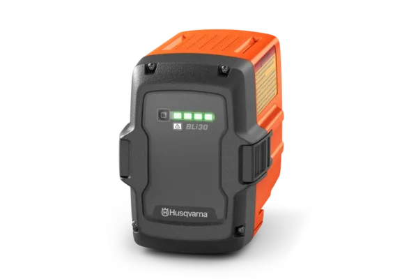 Maximize your tool's efficiency with the Husqvarna BLi30 battery, designed for longer runtime and outstanding performance.