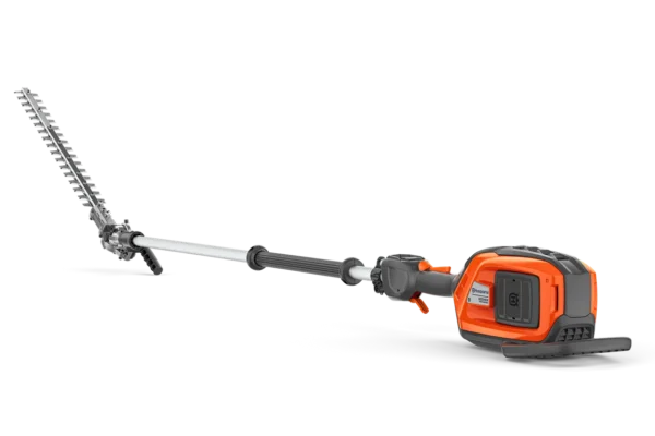 Maximize your trimming reach with the Husqvarna 525iHE4: a powerful, long-reach hedge trimmer designed for extensive and efficient cutting.