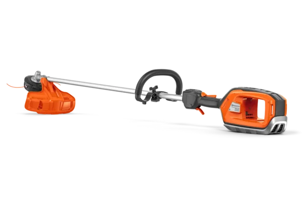 Experience the Husqvarna 525 iLST Pro: a professional-grade trimmer offering superior power, precision, and durability for expert landscaping.